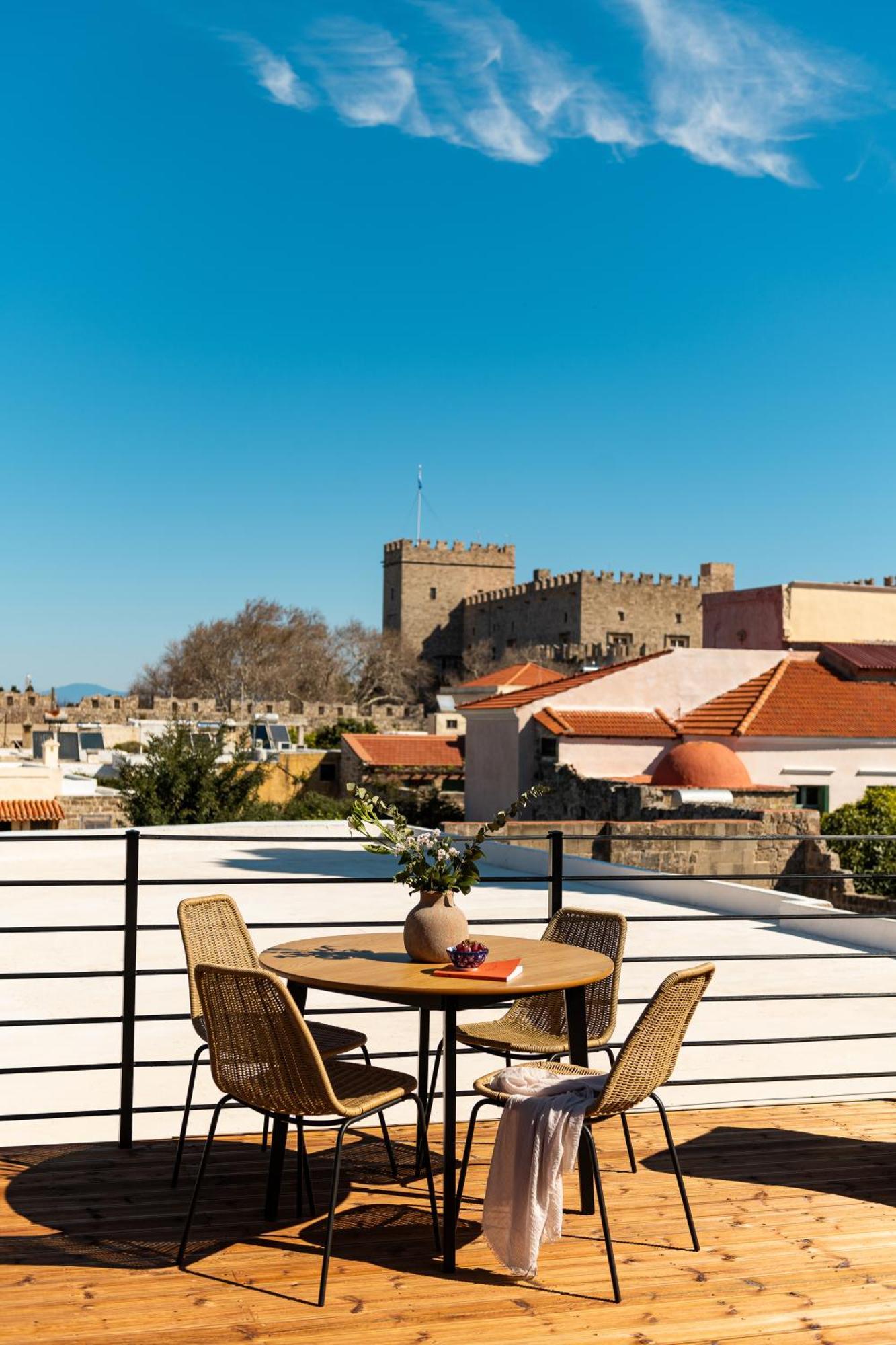 Fluvian Terrace * Rhodes City